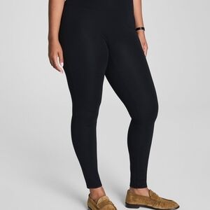 SPANXshape Everyday Legging | Classic Black | Petite | Large